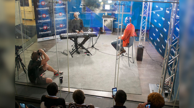 BRIAN MCKNIGHT SIRIUS XM UP CLOSE AND PERSONAL